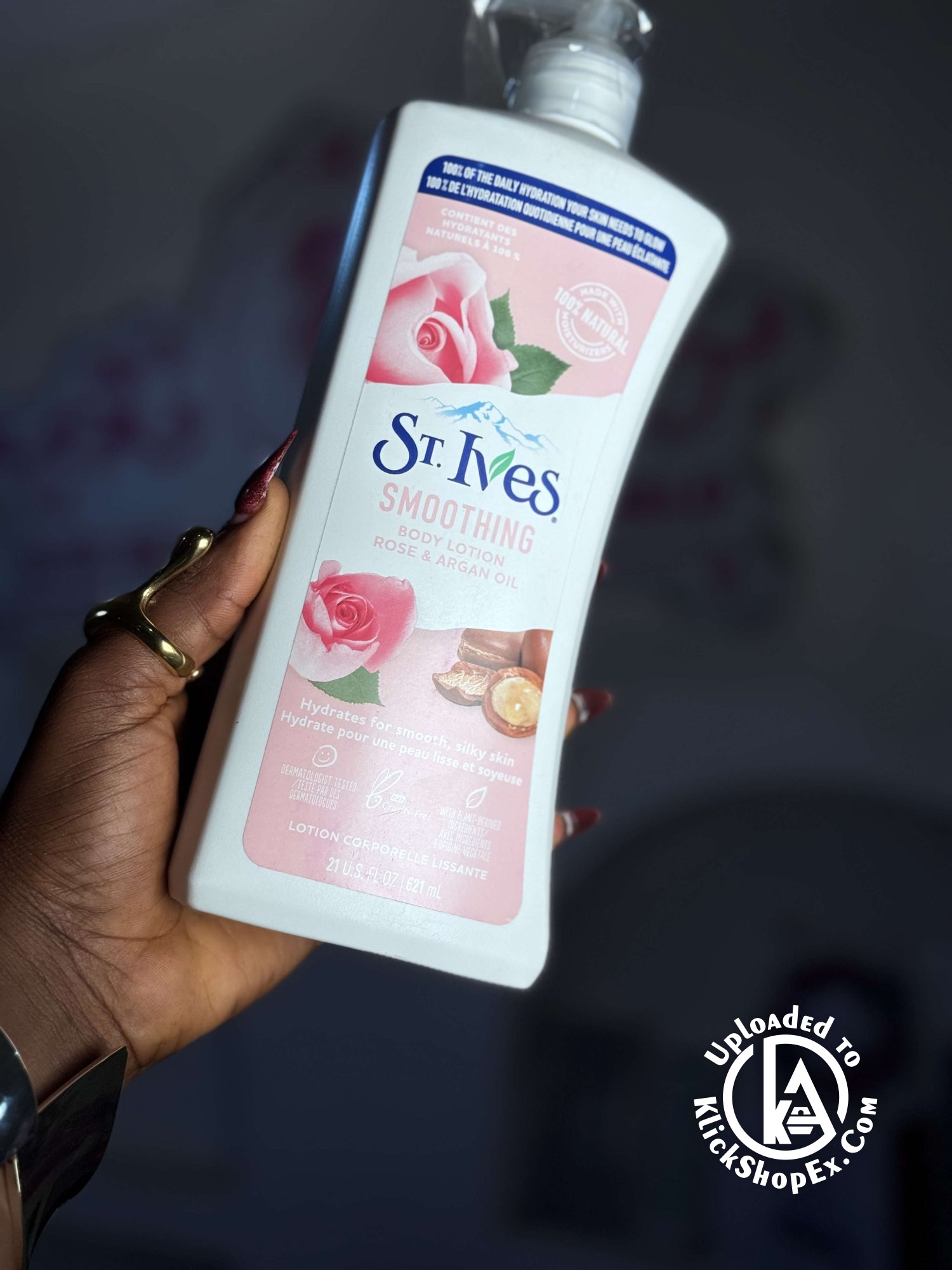 St Ives Smoothing body lotion - Products Photo