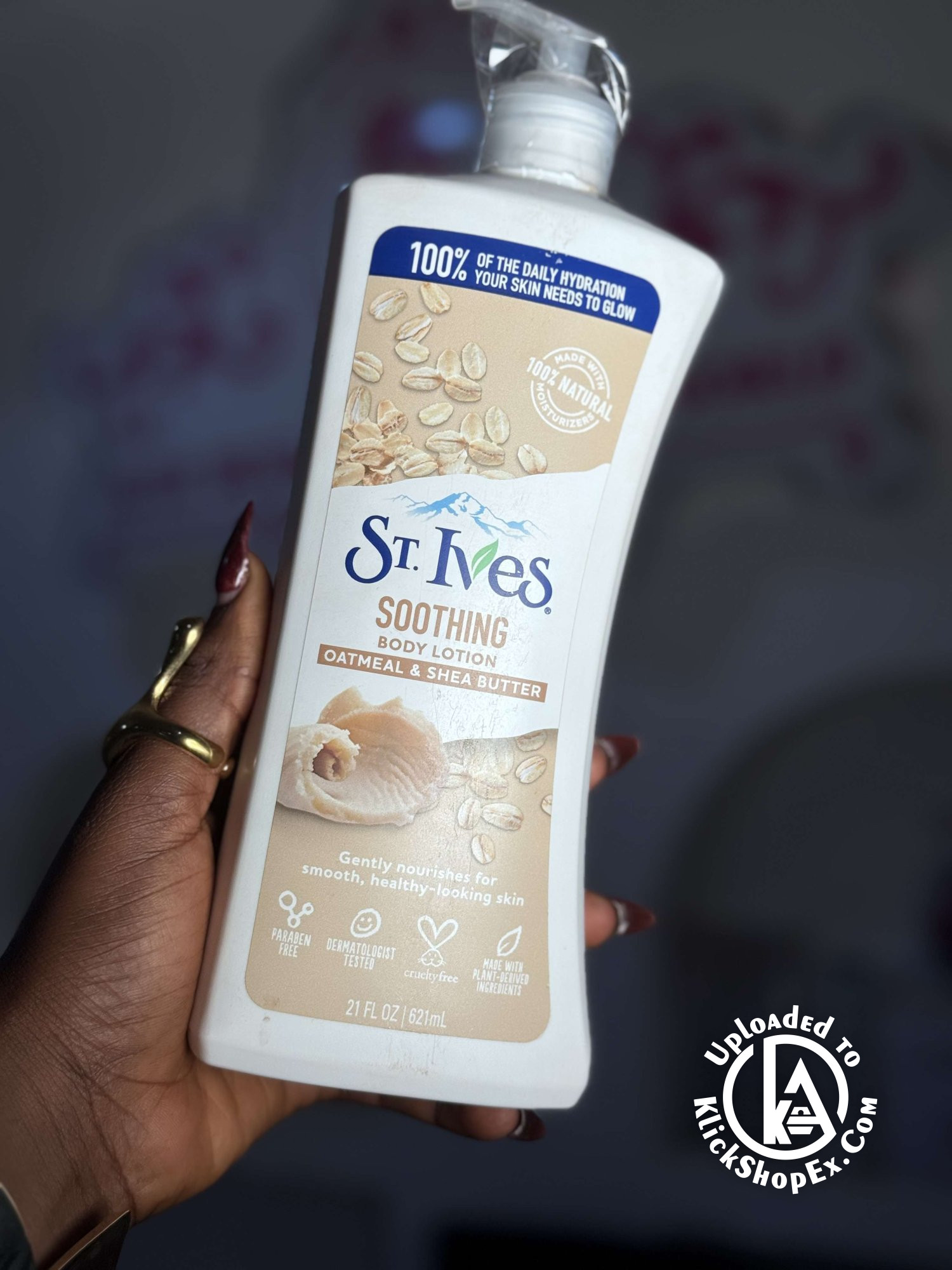St Ives Soothing body lotion - Products Photo