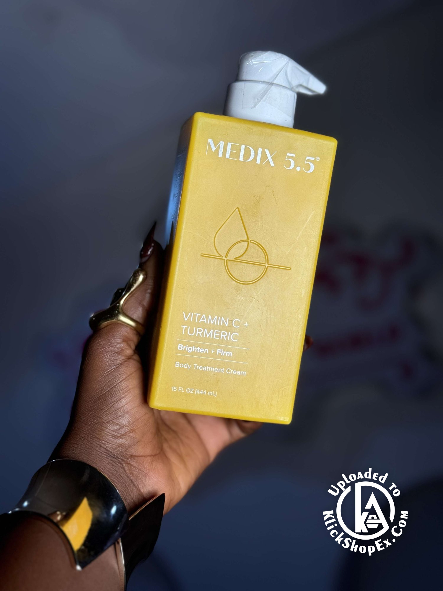 Medix 5.5 vitamin C + Tumeric body lotion - Products Photo